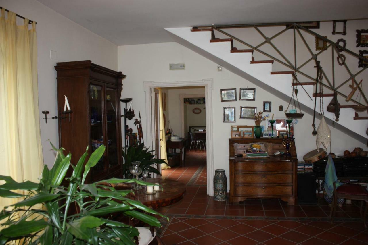 B&B La Marchesa Sant' Anastasia Bagian luar foto